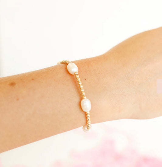 Pearl Poppi Bracelet