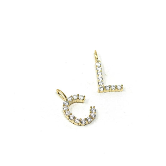 The Sis Kiss Gold Stand-Out Initial Charm